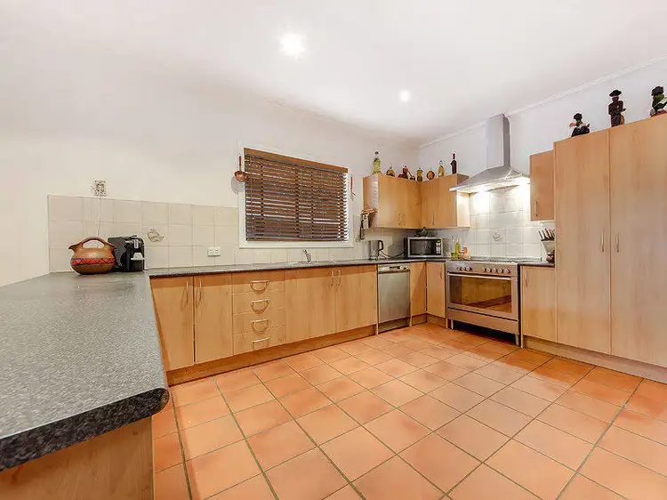 Second view of Homely house listing, 5 Clarendon Street, Maidstone VIC 3012