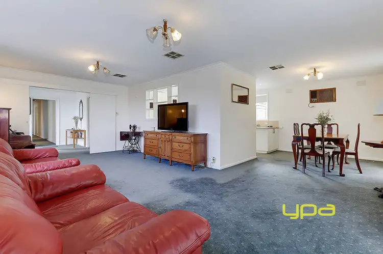 Third view of Homely house listing, 8-10 Farley Court, Gladstone Park VIC 3043