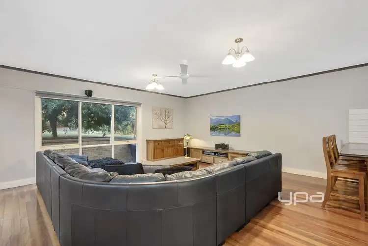 Fifth view of Homely house listing, 8 Hasluck Court, Sunbury VIC 3429