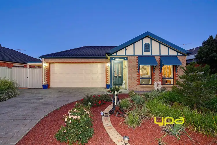 6 Classic Place, Craigieburn VIC 3064