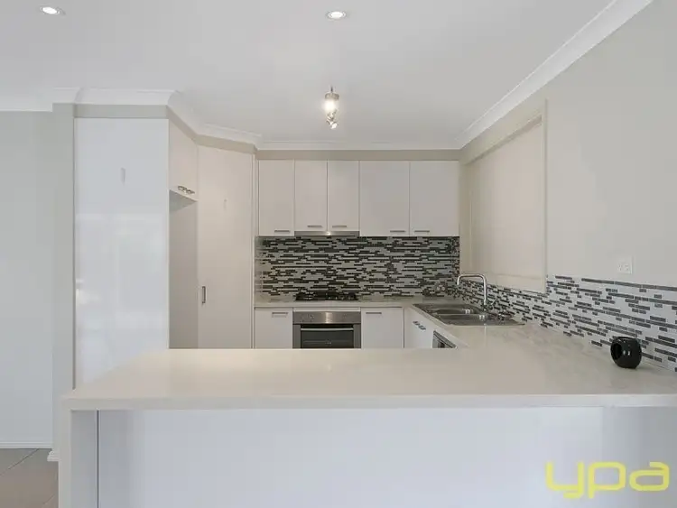 Third view of Homely house listing, 252 Elizabeth Drive, Sunbury VIC 3429