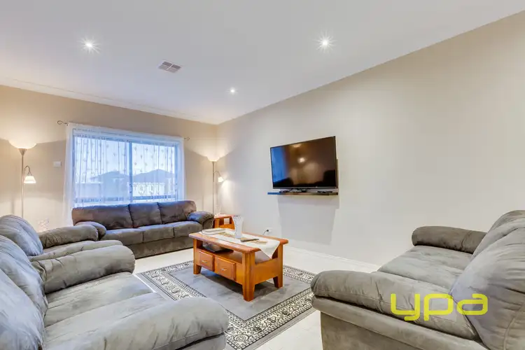 Sixth view of Homely unit listing, 2/231 Thames Boulevard, Tarneit VIC 3029