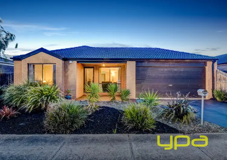 54 McBurnie Drive, Kurunjang VIC 3337