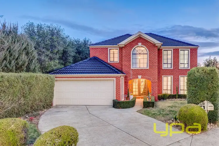 5 Royston Court, Brookfield VIC 3338