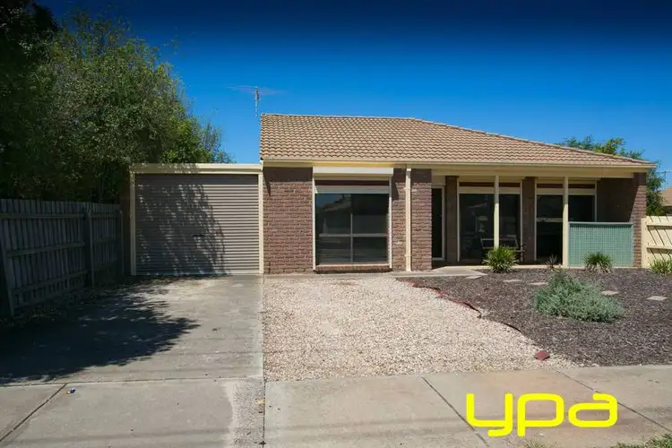1/58 Andrew Street, Melton South VIC 3338
