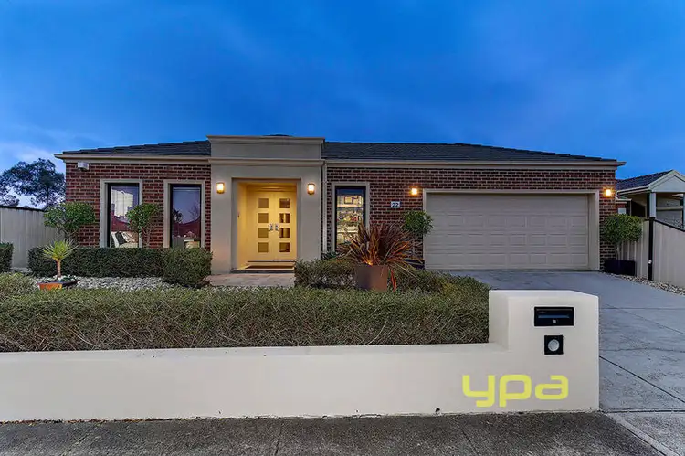 22 Hayfield Road, Roxburgh Park VIC 3064