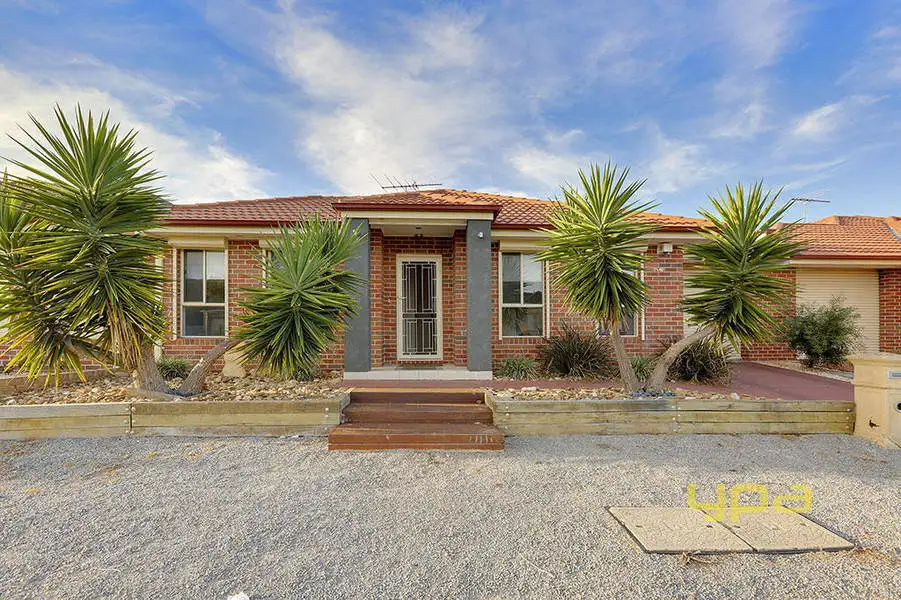 Main view of Homely house listing, 2/40 Jade Way, Hillside VIC 3037