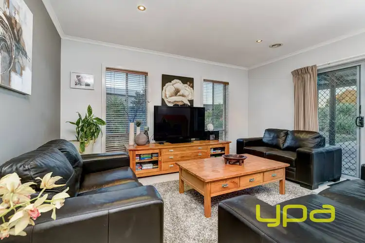 Seventh view of Homely house listing, 27 Parkes Way, Burnside Heights VIC 3023