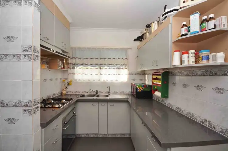 Seventh view of Homely house listing, 3 Wedding Court, Broadmeadows VIC 3047
