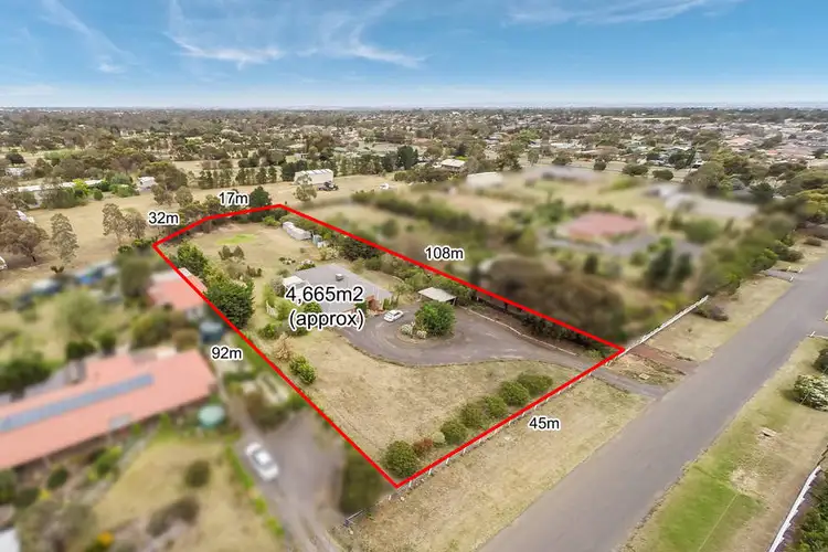 14A Djerriwarrh Court, Kurunjang VIC 3337