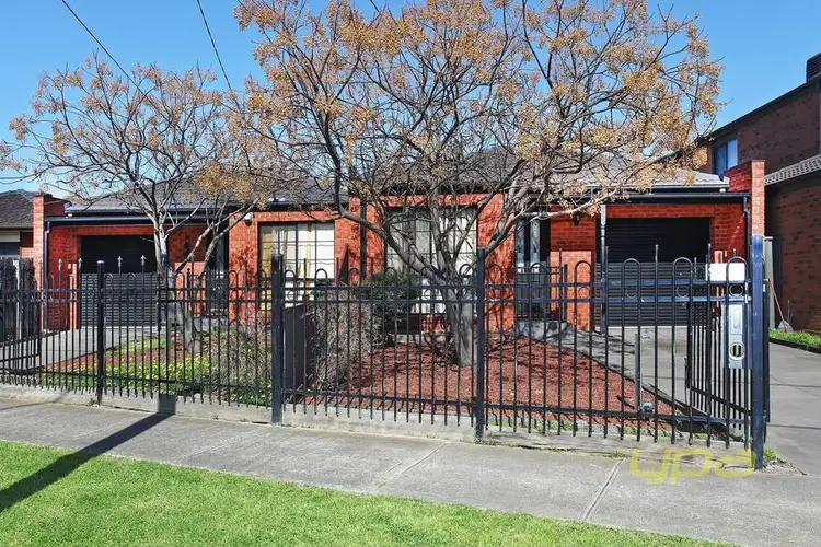 921 & 921A Ballarat Road, Deer Park VIC 3023