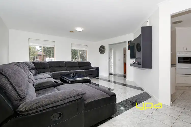 Sixth view of Homely house listing, 24 Sunnybrook Court, Craigieburn VIC 3064