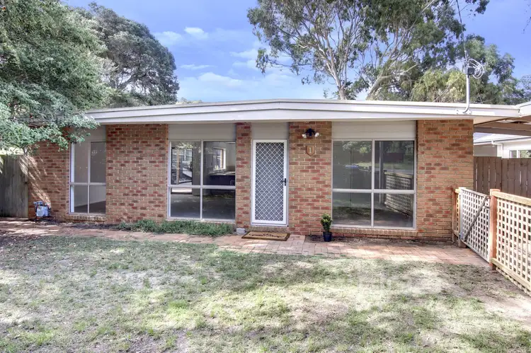 1 Mannana Street, Rye VIC 3941