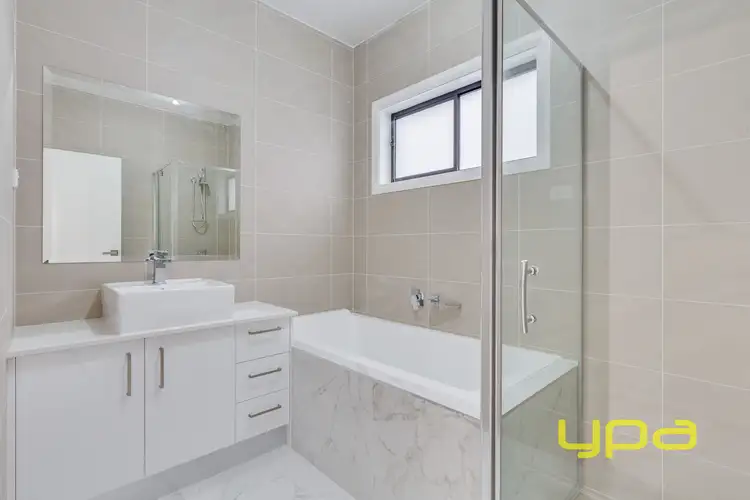 Fifth view of Homely house listing, 14 Emblem Way, Craigieburn VIC 3064