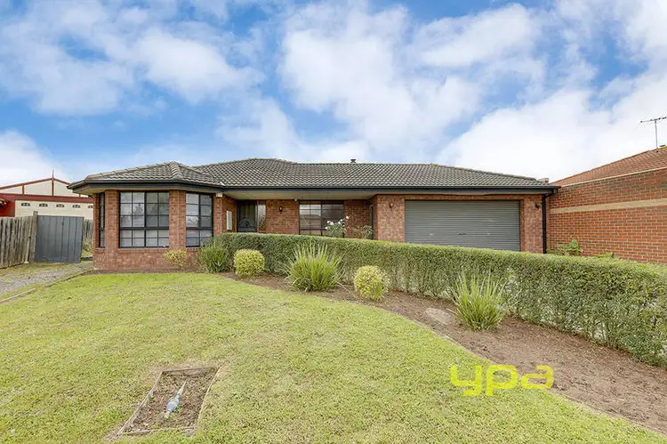 7 Favaro Place, Hillside VIC 3037