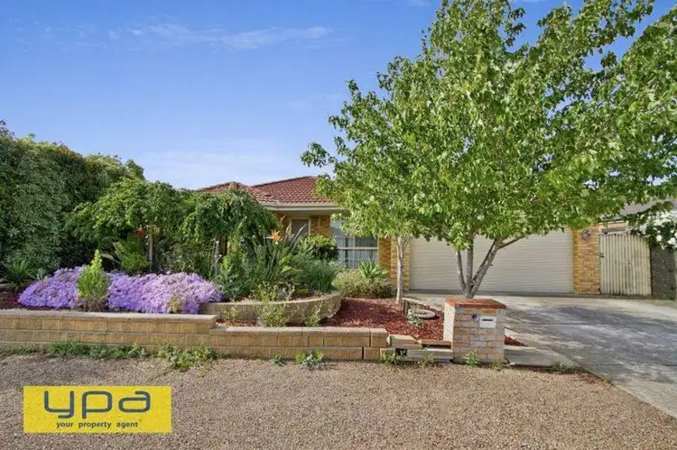 6 Magdalene Court, Sunbury VIC 3429