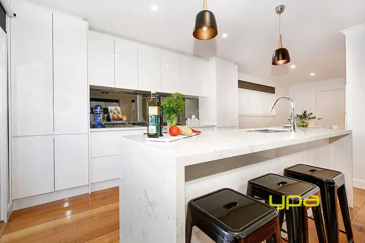 Fourth view of Homely house listing, 6 Avondale Court, Gladstone Park VIC 3043