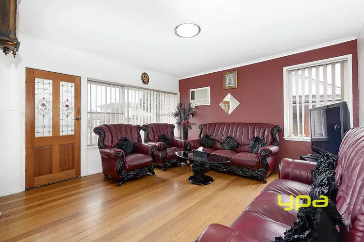 Third view of Homely house listing, 6 Leigh Court, Dallas VIC 3047