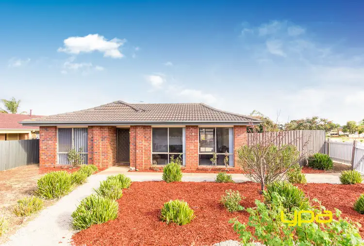 1/48 Hilton Way, Melton West VIC 3337