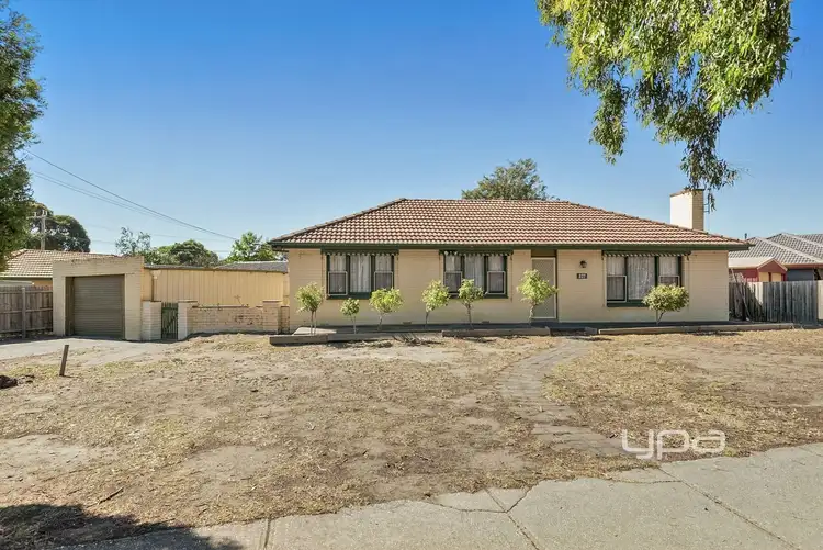 327 Elizabeth Drive, Sunbury VIC 3429