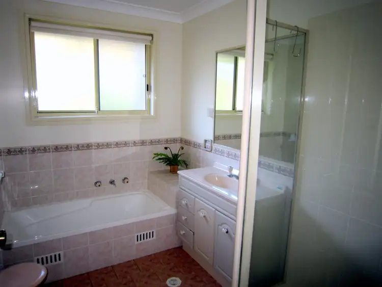 Sixth view of Homely unit listing, 25/1 Hillview, Tuggerah NSW 2259