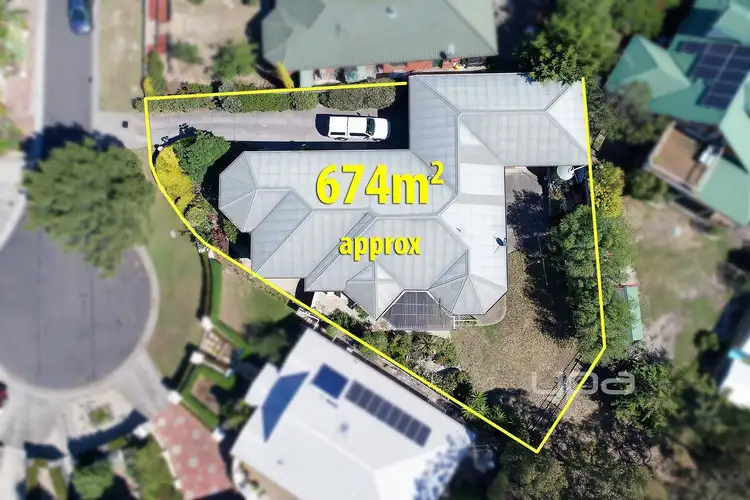 Second view of Homely house listing, 35 Dadswell Court, Sunbury VIC 3429