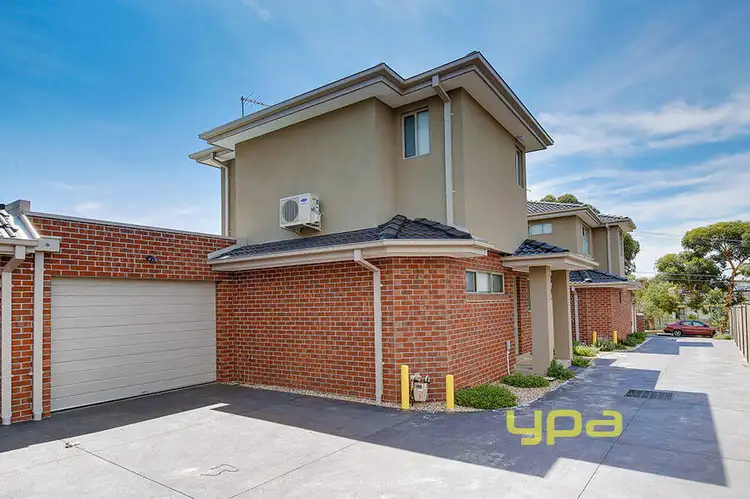 Second view of Homely townhouse listing, 2/23 WARANGA CRESCENT, Broadmeadows VIC 3047