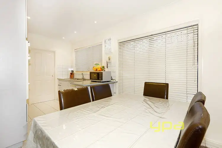Fifth view of Homely unit listing, 3/145 Copernicus Way, Keilor Downs VIC 3038