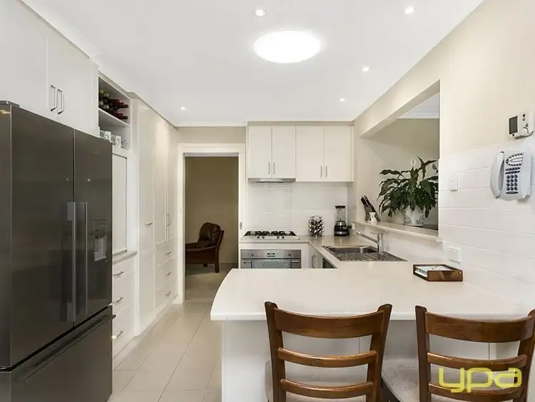 Fourth view of Homely house listing, 318 Elizabeth Dr, Sunbury VIC 3429
