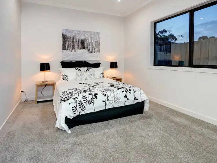 Fifth view of Homely unit listing, 7A Lombardy Avenue, Dromana VIC 3936