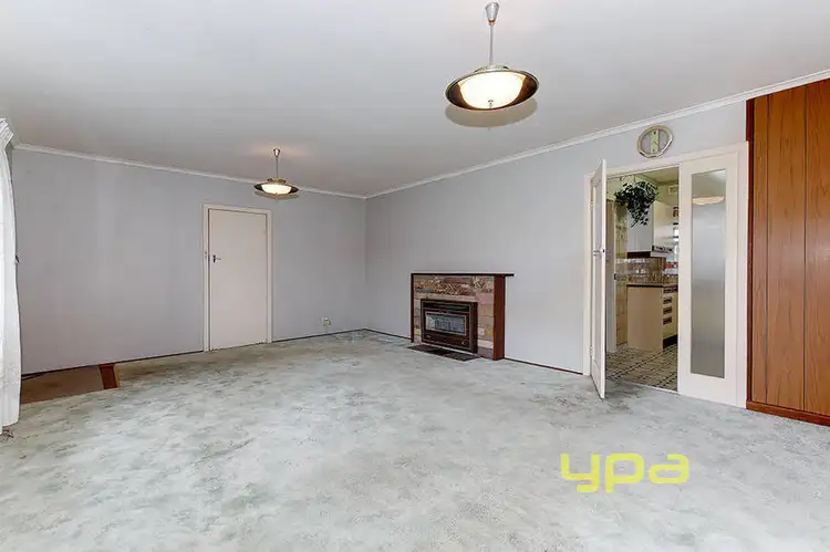 Fifth view of Homely house listing, 28 Gosford Crescent, Broadmeadows VIC 3047