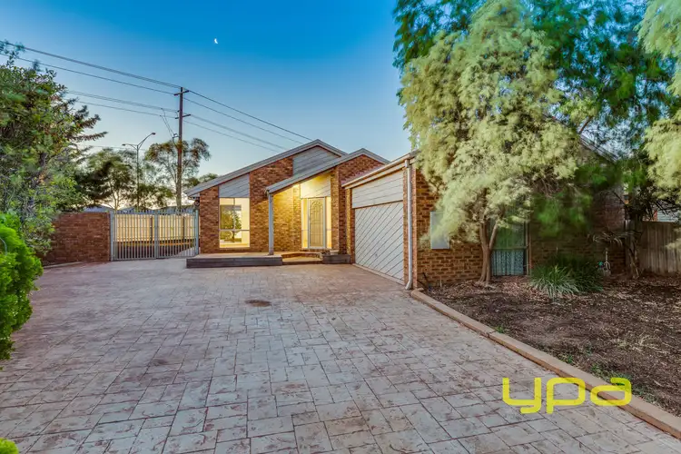 6 Robert Lyall Place, Hoppers Crossing VIC 3029