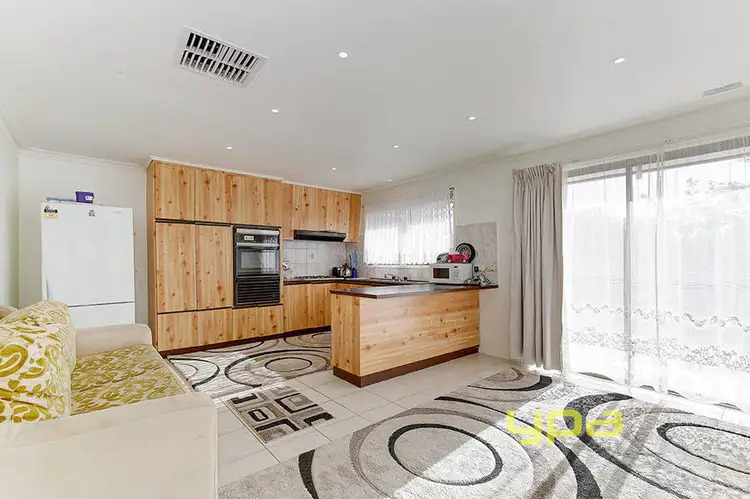 Third view of Homely house listing, 2 Greta Court, Broadmeadows VIC 3047