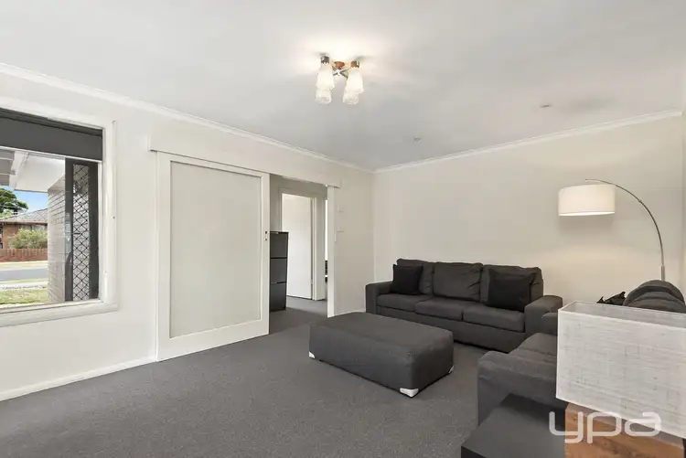 Second view of Homely house listing, 6 Deakin Street, Sunbury VIC 3429