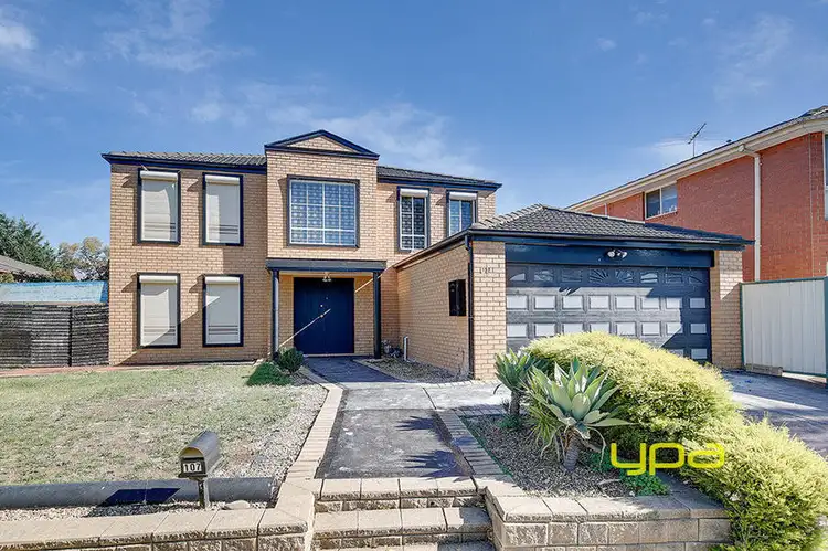 107 Donald Cameron Drive, Roxburgh Park VIC 3064