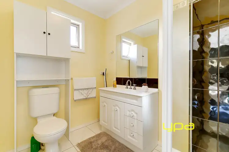 Sixth view of Homely house listing, 22 Tuscorora Green, Craigieburn VIC 3064