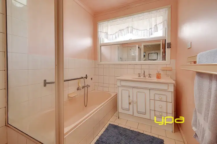 Seventh view of Homely house listing, 2 Emerald Street, Dallas VIC 3047