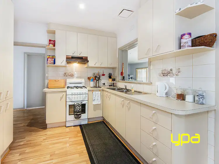 Fourth view of Homely house listing, 6 Walter Street, St Albans VIC 3021