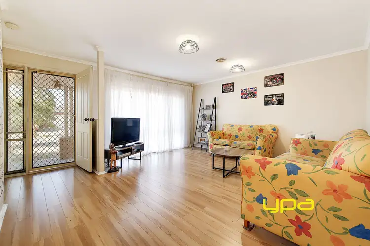 Second view of Homely house listing, 35 Jacaranda Place, Craigieburn VIC 3064