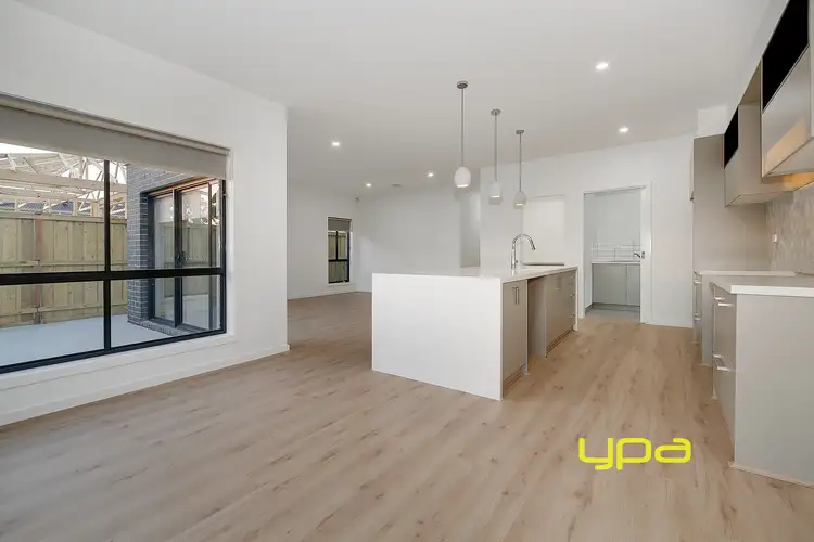 Sixth view of Homely house listing, 40 Straw Flower Circuit, Greenvale VIC 3059