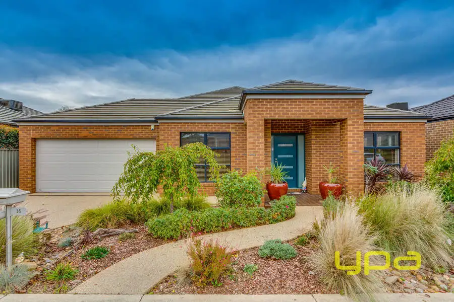 Main view of Homely house listing, 16 Flagstaff Loop, Craigieburn VIC 3064