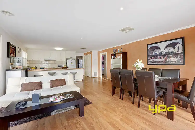 Fifth view of Homely house listing, 11 Amber Way, Taylors Hill VIC 3037