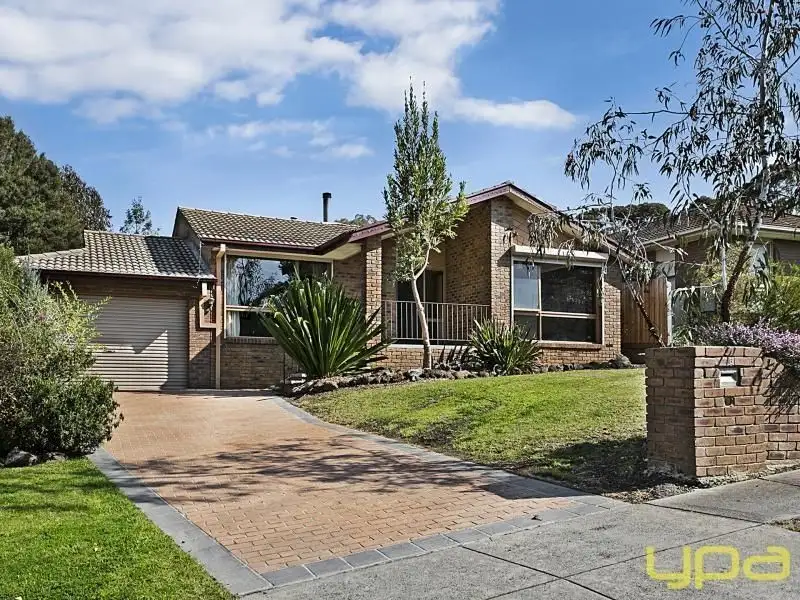 Main view of Homely house listing, 6 Manolive Court, Sunbury VIC 3429