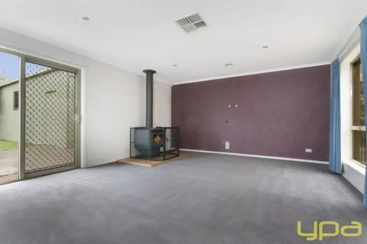 Third view of Homely house listing, 4 O'Neill Place, Sunbury VIC 3429