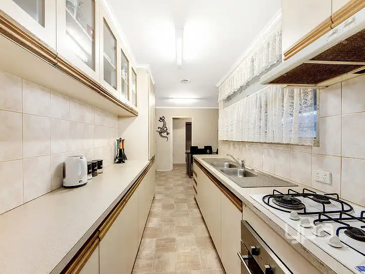 Fourth view of Homely house listing, 20 Annetta Court, Albanvale VIC 3021