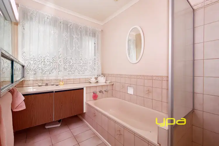 Sixth view of Homely house listing, 5 Caple Place, Gladstone Park VIC 3043