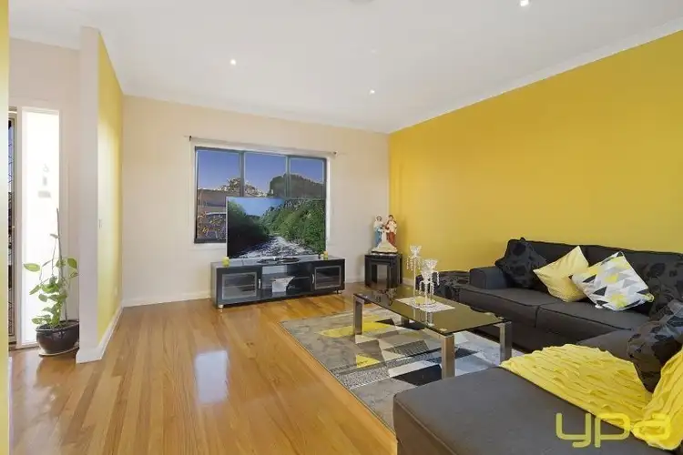 Second view of Homely unit listing, 6/11 Patho Court, Westmeadows VIC 3049