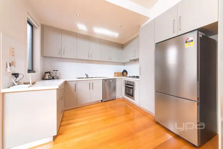 4/20 Ridge Road, Oak Park VIC 3046