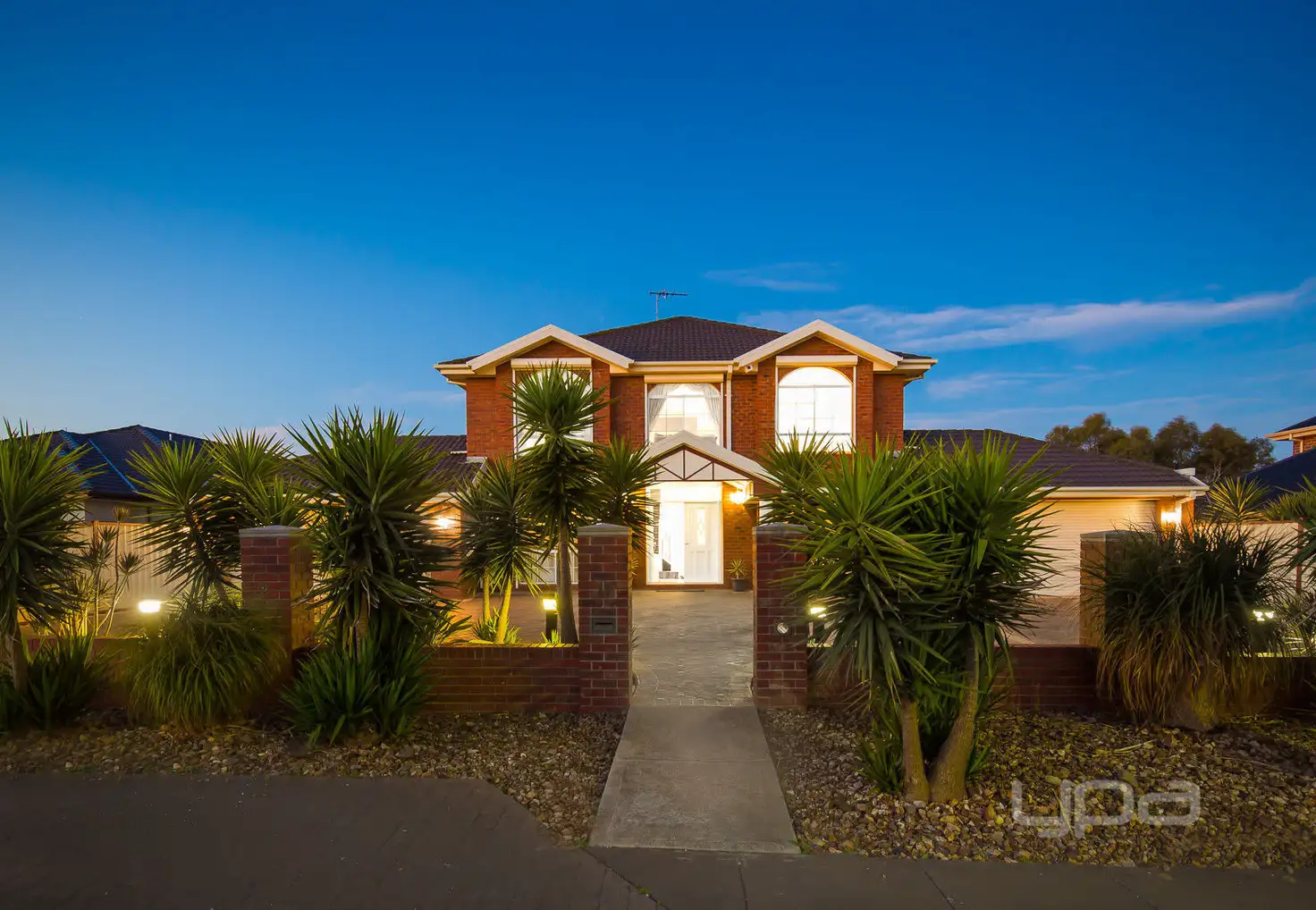Main view of Homely house listing, 17 Lancelot Court, Hillside VIC 3037