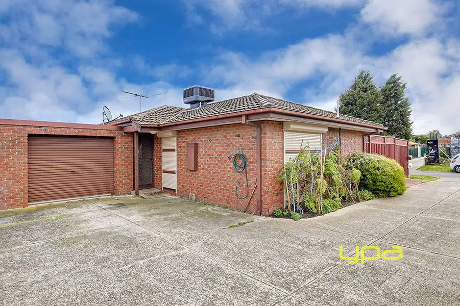 Main view of Homely unit listing, 1/10 Mitta Mitta Way, Meadow Heights VIC 3048